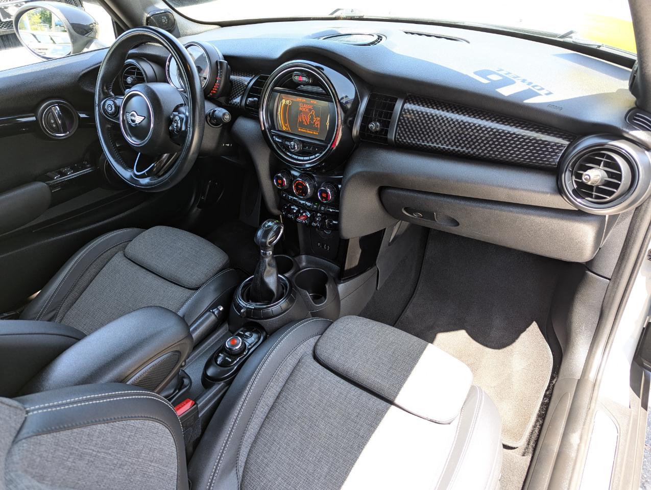 MINI Cooper Convertible 2dr S 2016