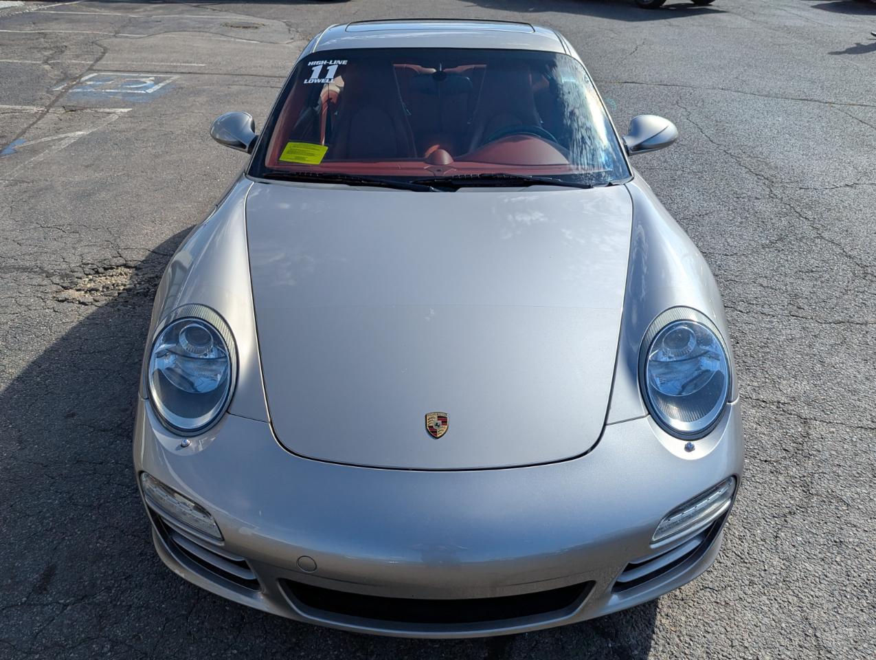 Porsche 911 Carrera 4S 2D Coupe 2011