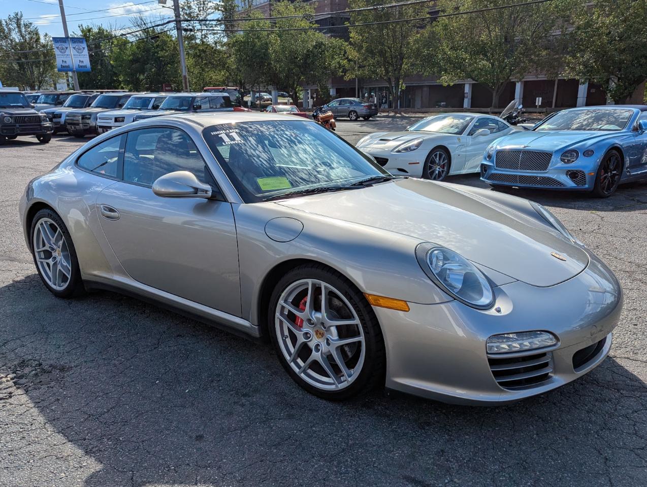 Porsche 911 Carrera 4S 2D Coupe 2011