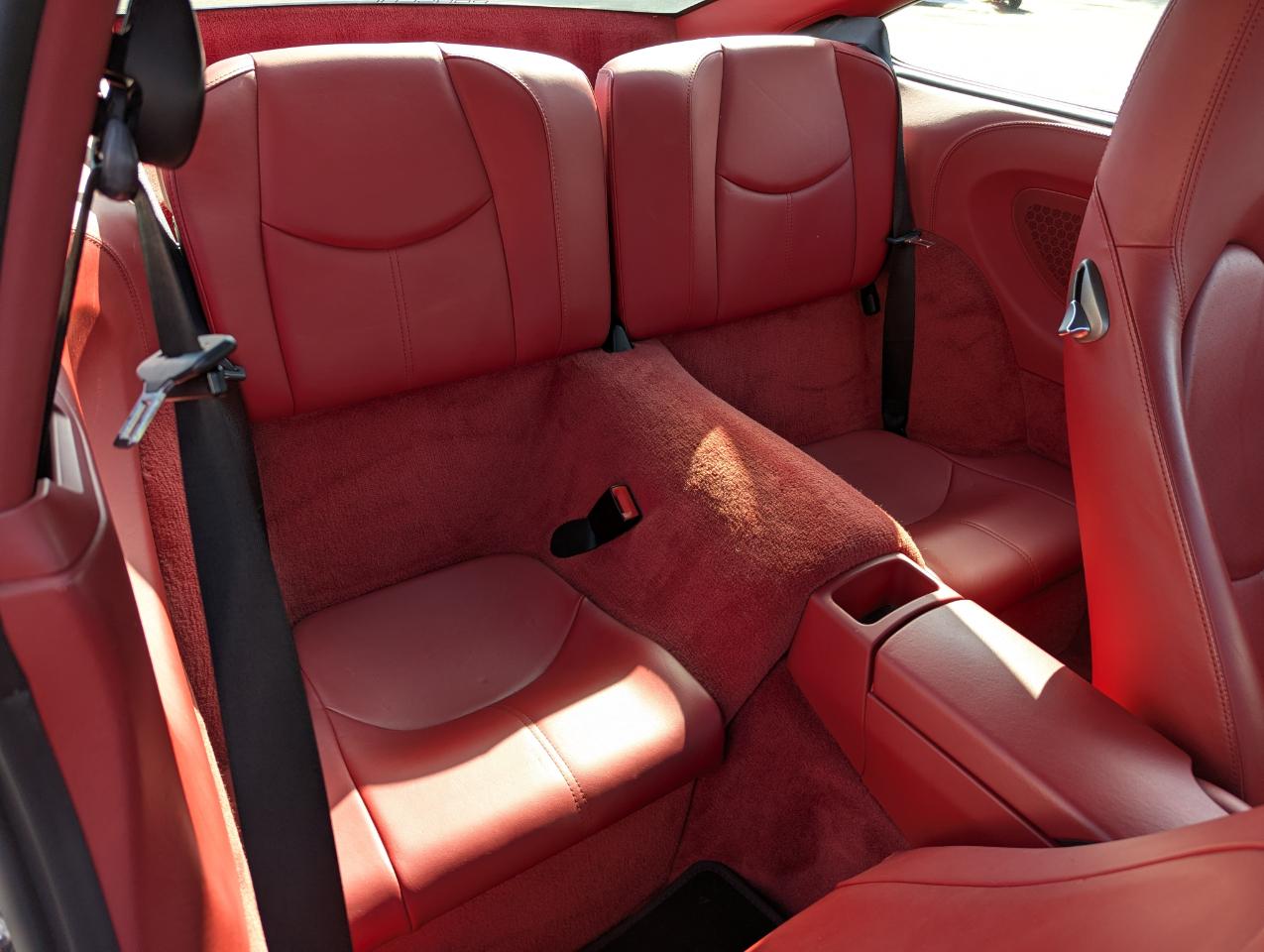 Porsche 911 Carrera 4S 2D Coupe 2011