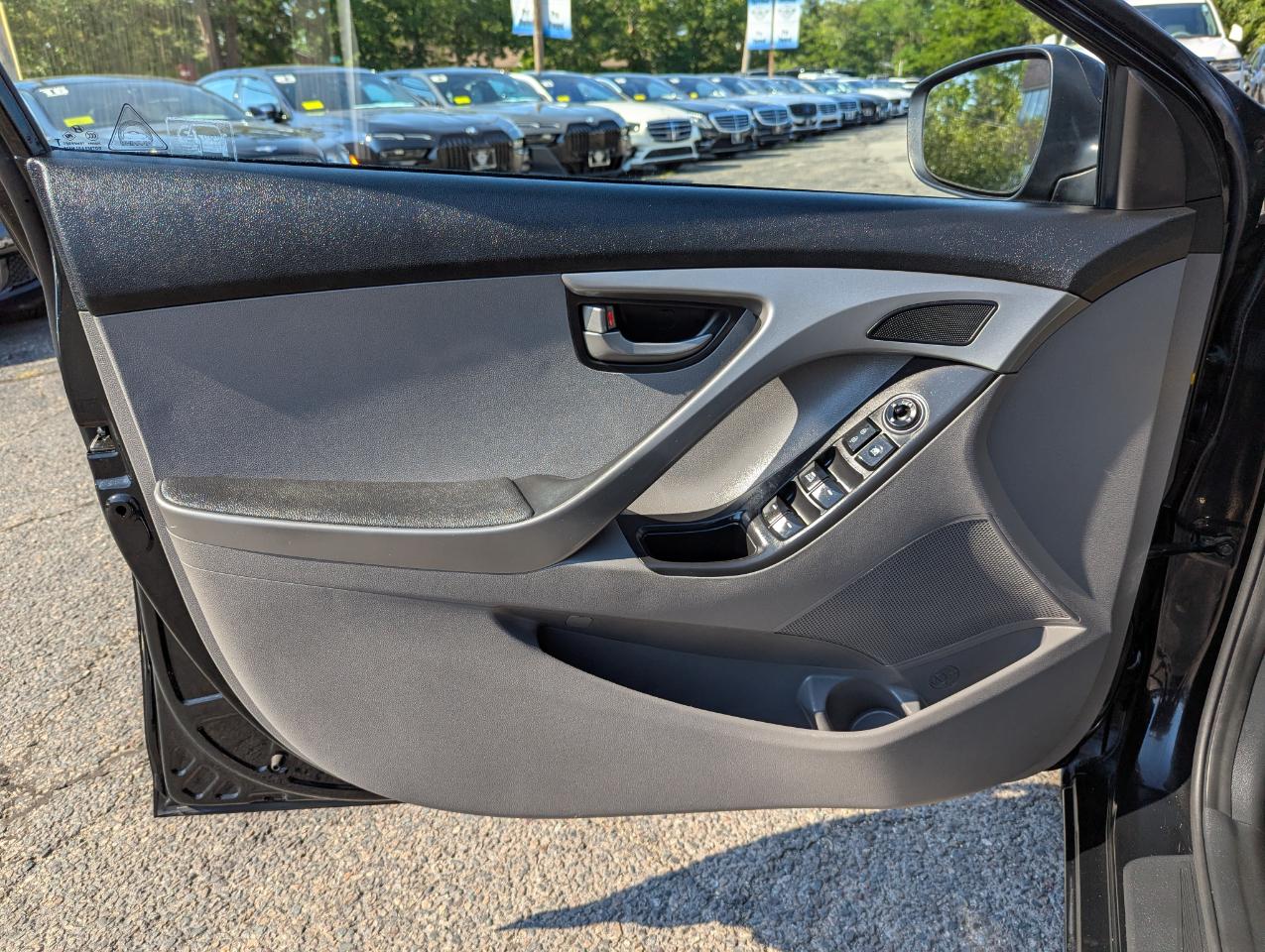 Hyundai Elantra 4dr Sdn Auto SE 2016