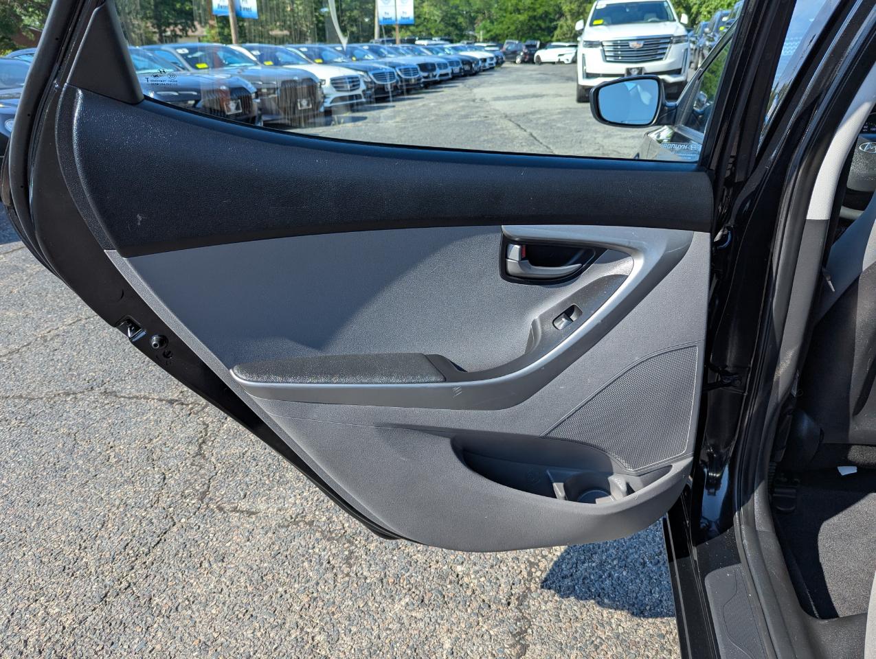 Hyundai Elantra 4dr Sdn Auto SE 2016