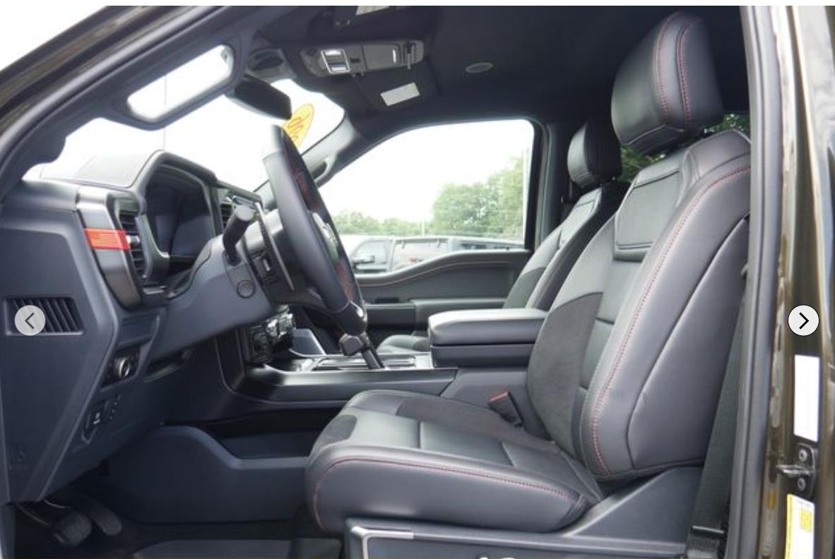 Ford F-150 Raptor 4WD SuperCrew 5.5' Box 2026