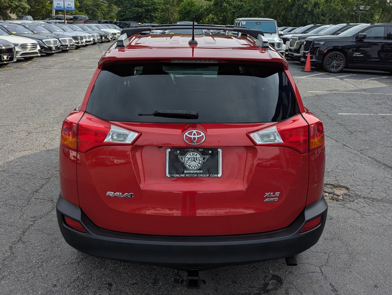 Toyota RAV4 AWD 4dr XLE (Natl) 2014