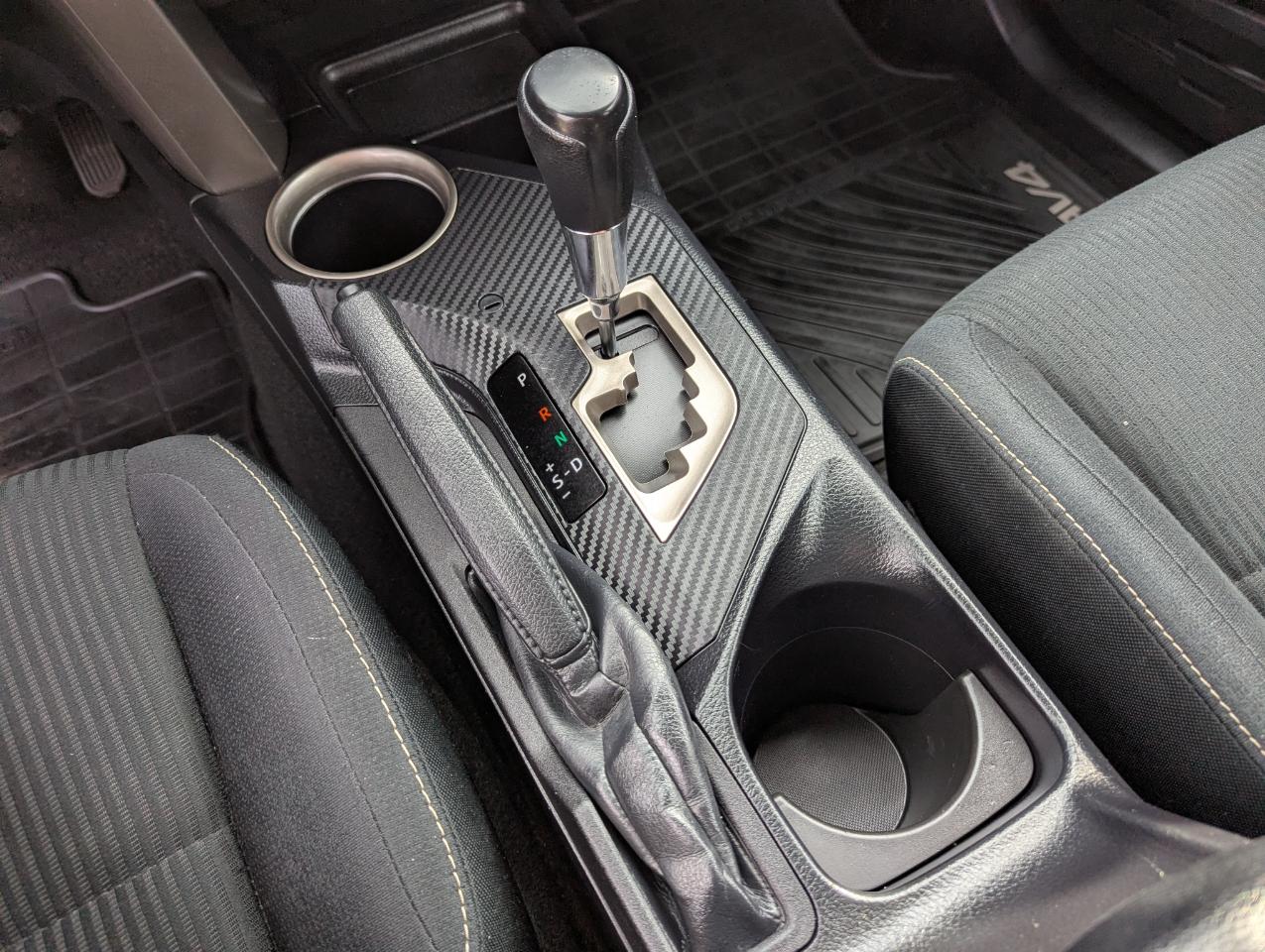 Toyota RAV4 AWD 4dr XLE (Natl) 2014