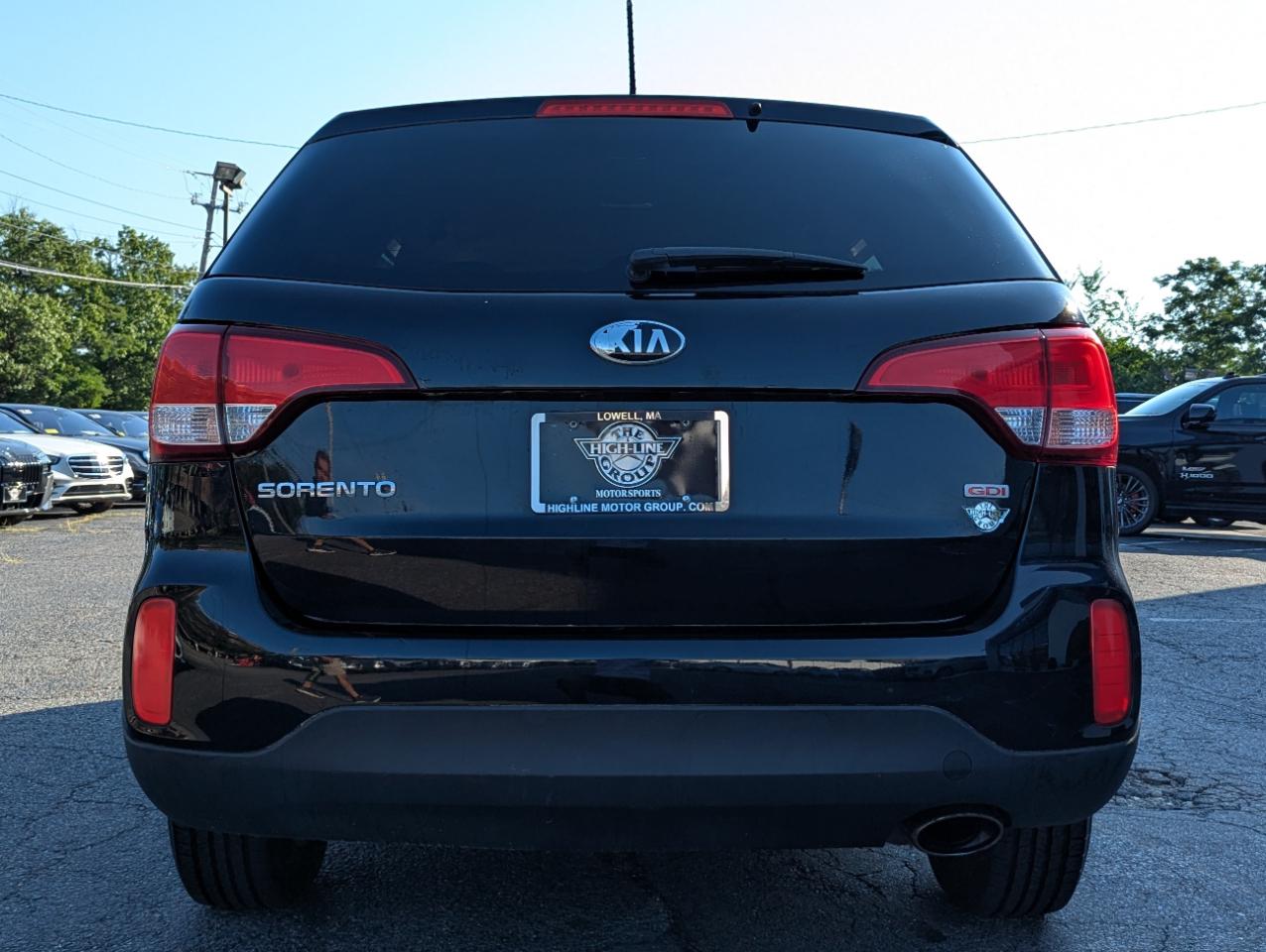Kia Sorento 2WD 4dr I4 LX 2015