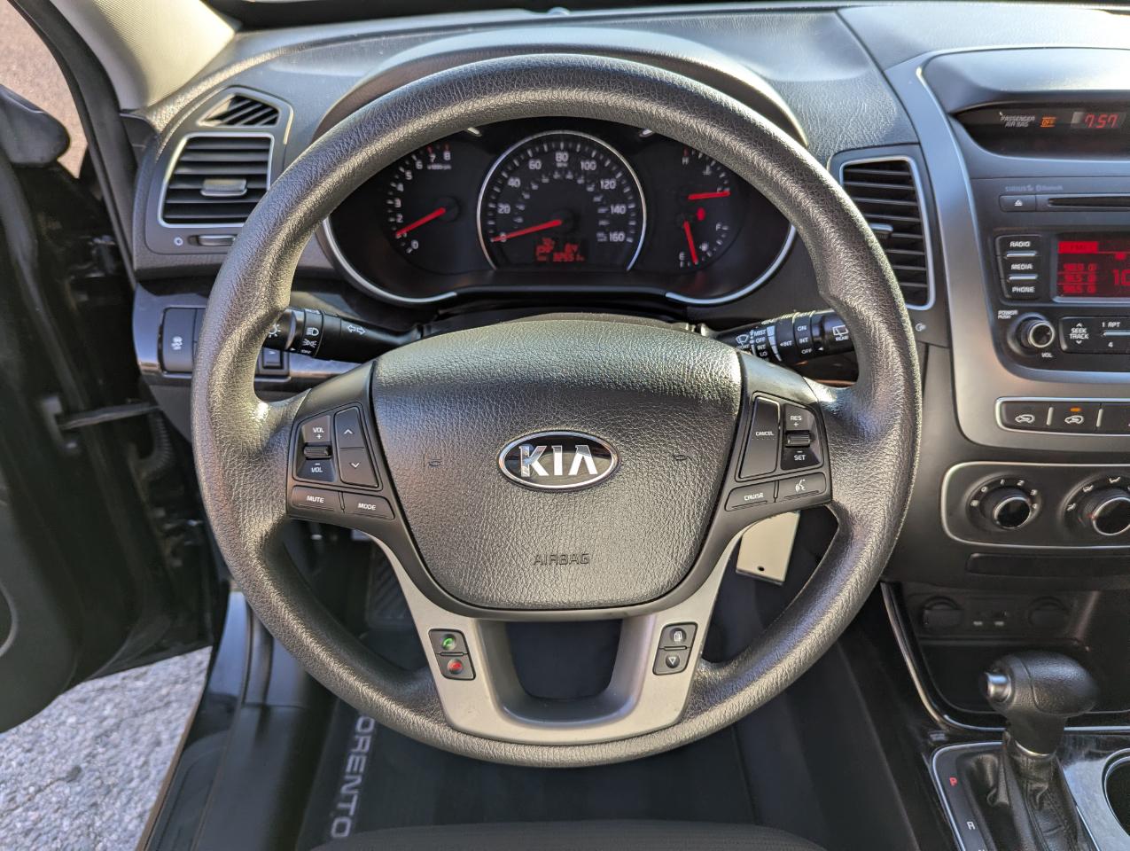 Kia Sorento 2WD 4dr I4 LX 2015