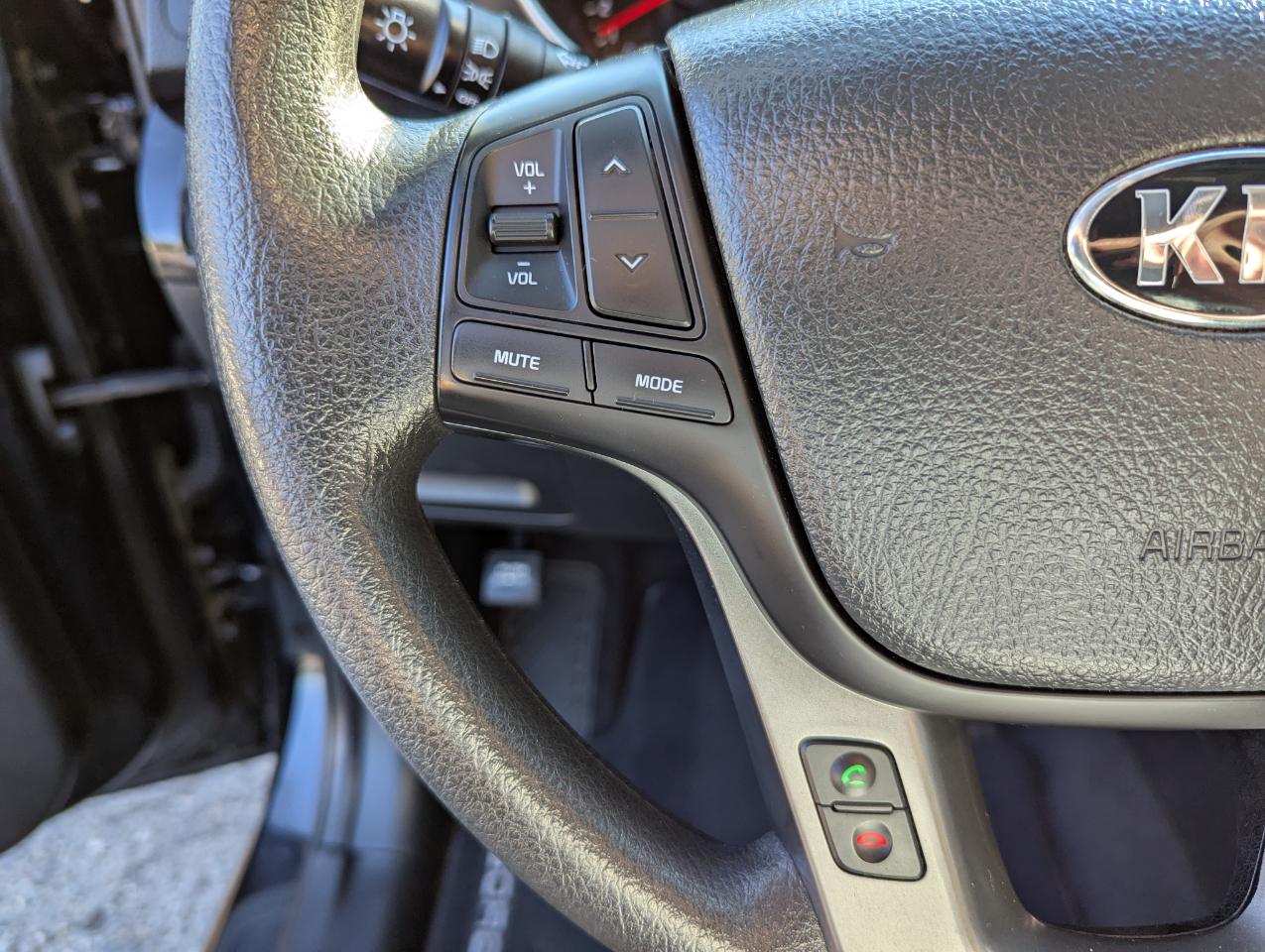 Kia Sorento 2WD 4dr I4 LX 2015