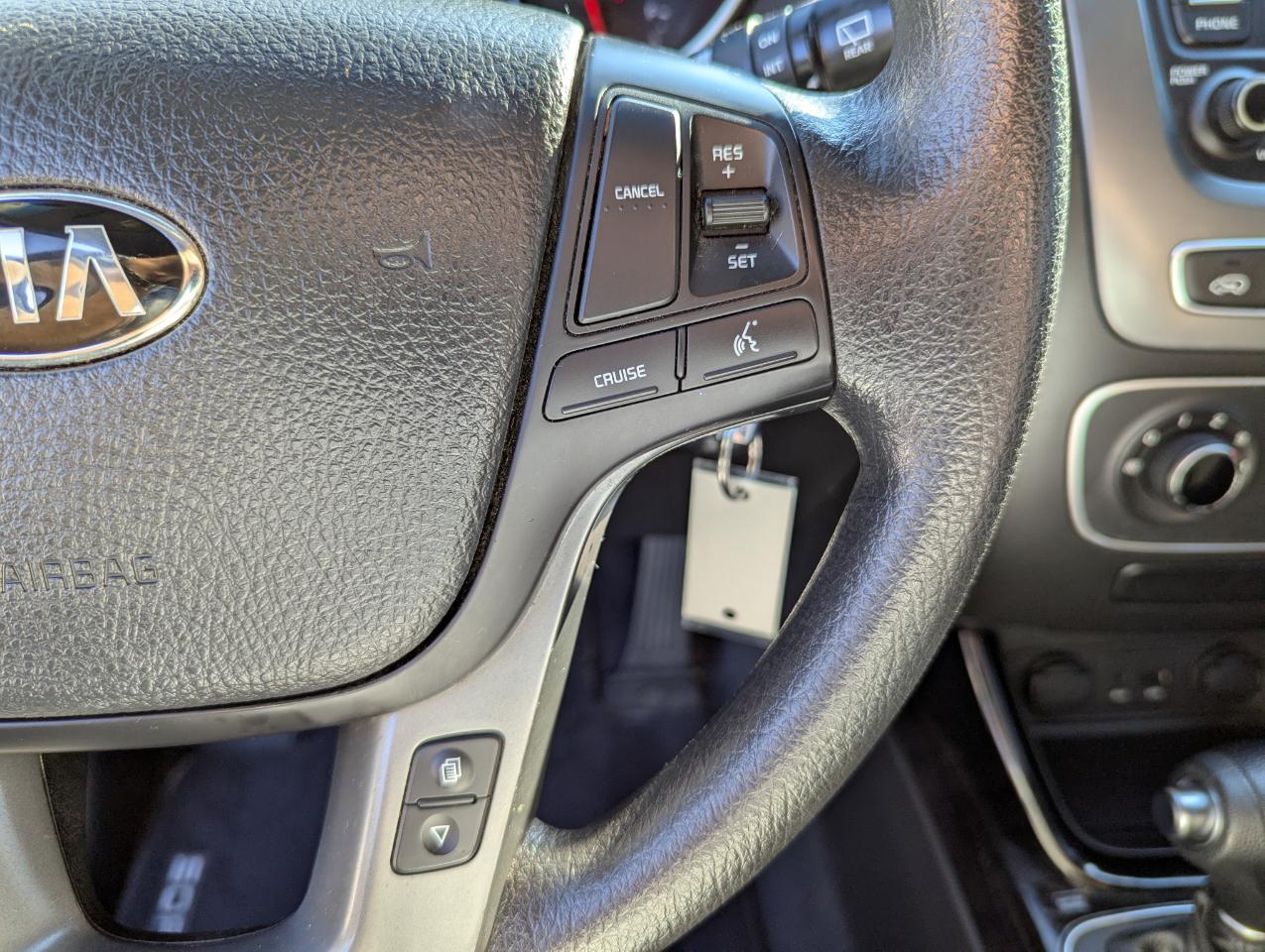 Kia Sorento 2WD 4dr I4 LX 2015