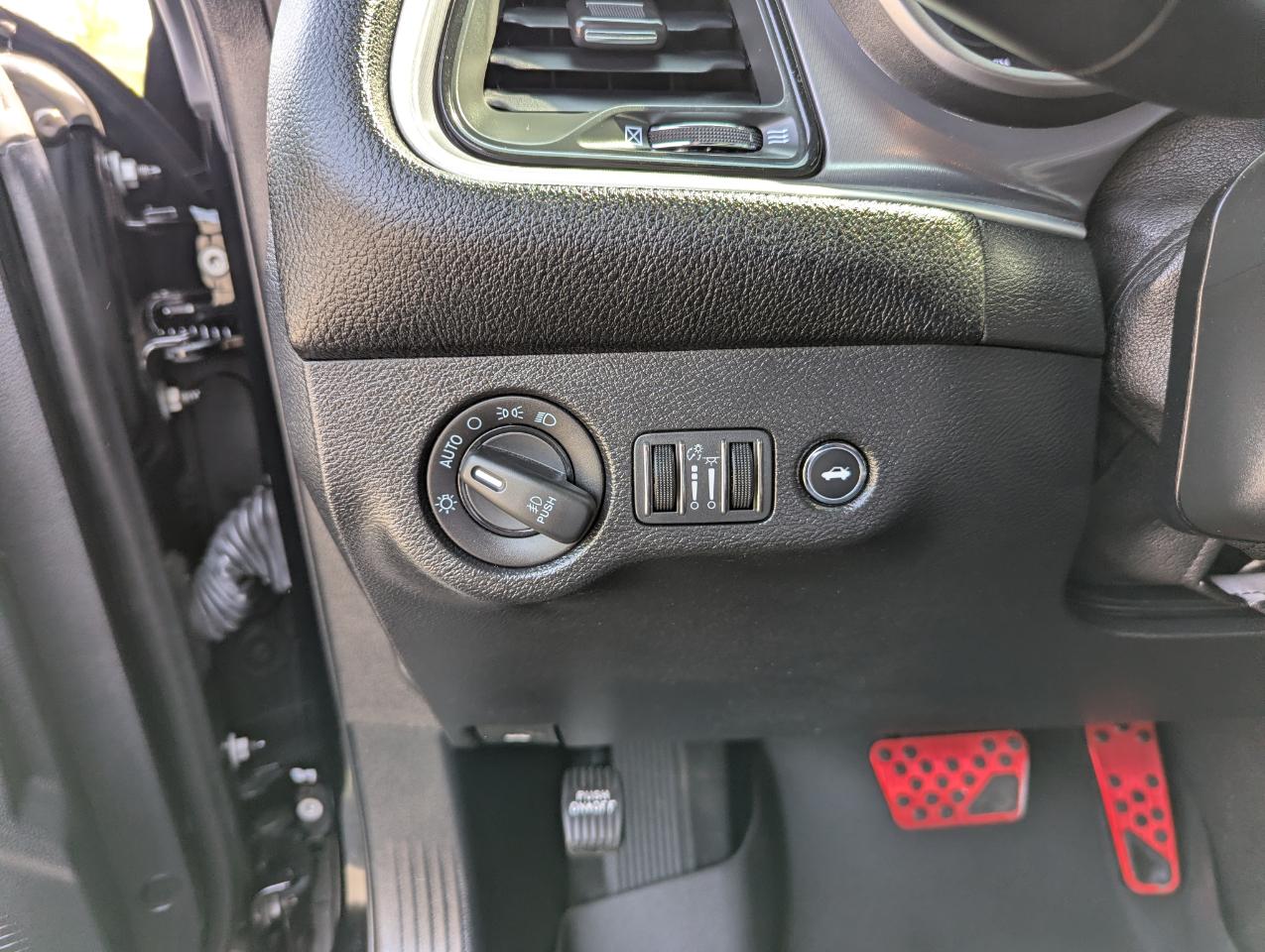 Dodge Challenger SXT AWD 2019