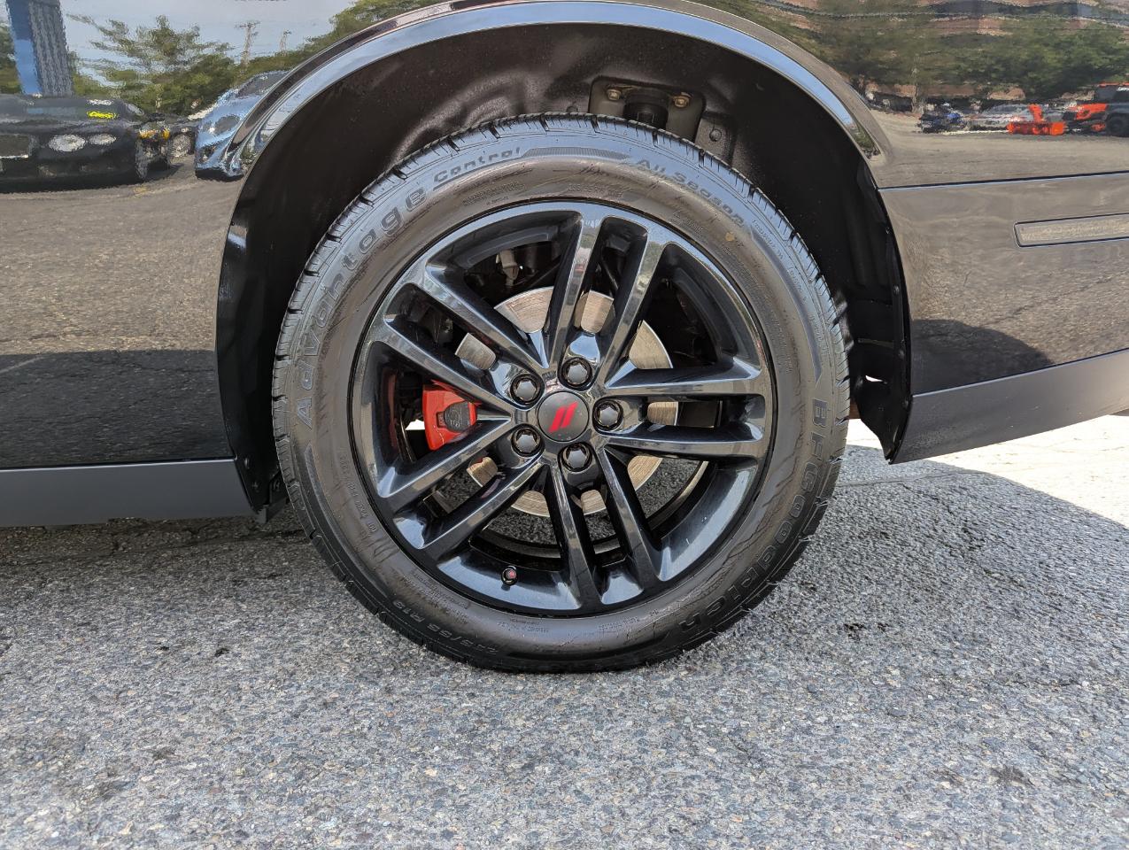 Dodge Challenger SXT AWD 2019