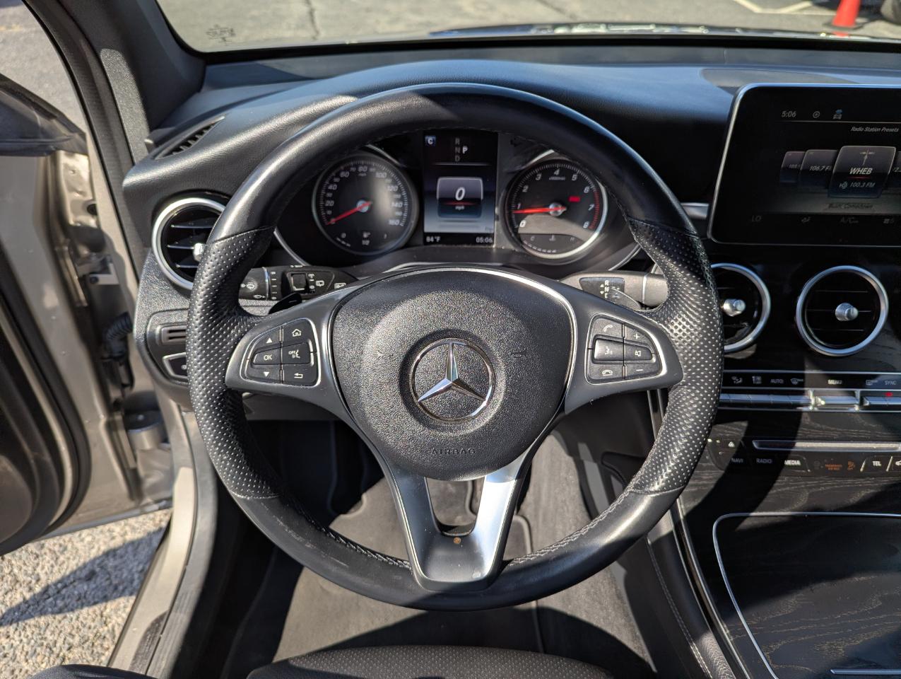 Mercedes-Benz GLC GLC 300 4MATIC SUV 2019
