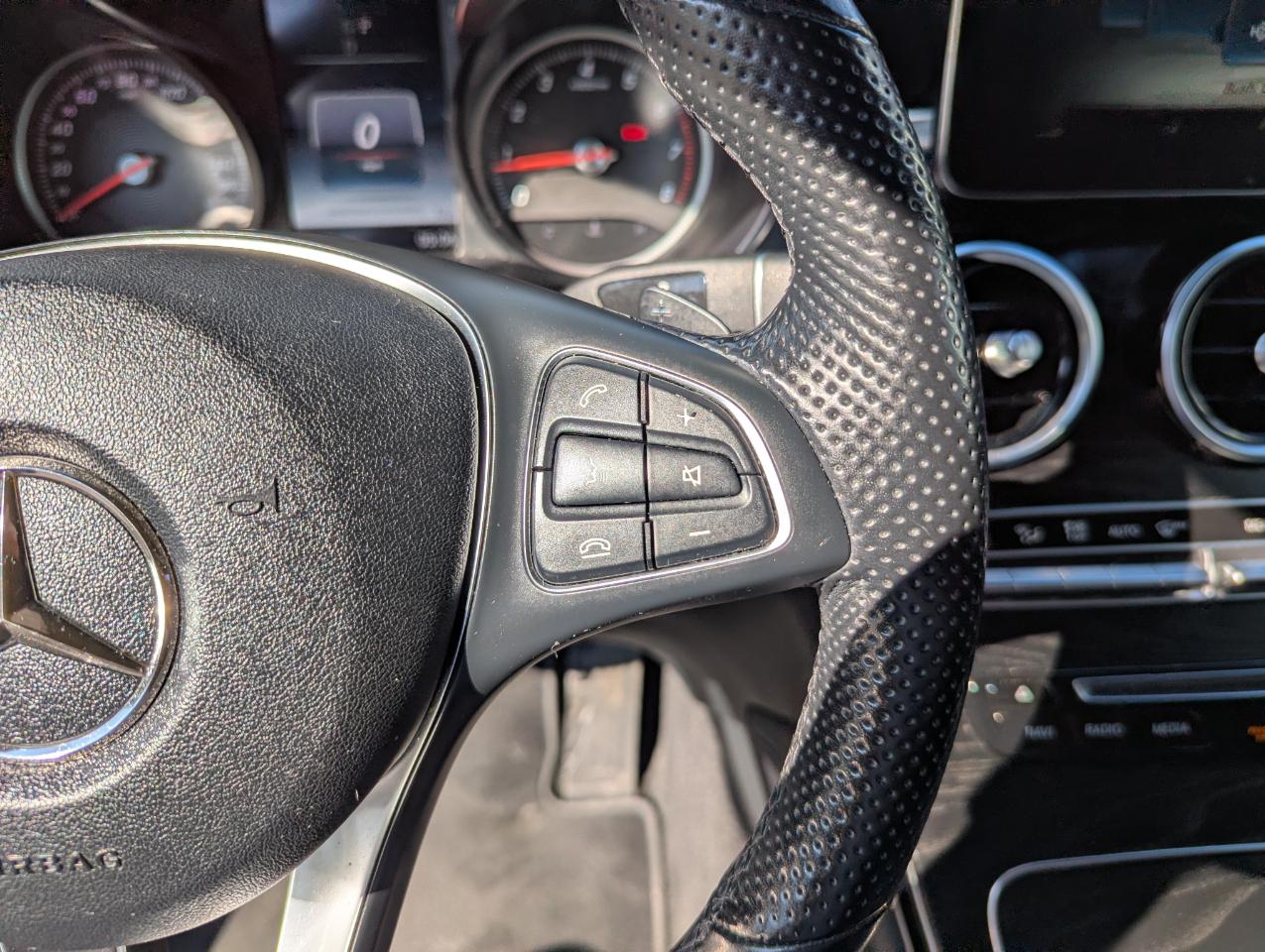 Mercedes-Benz GLC GLC 300 4MATIC SUV 2019