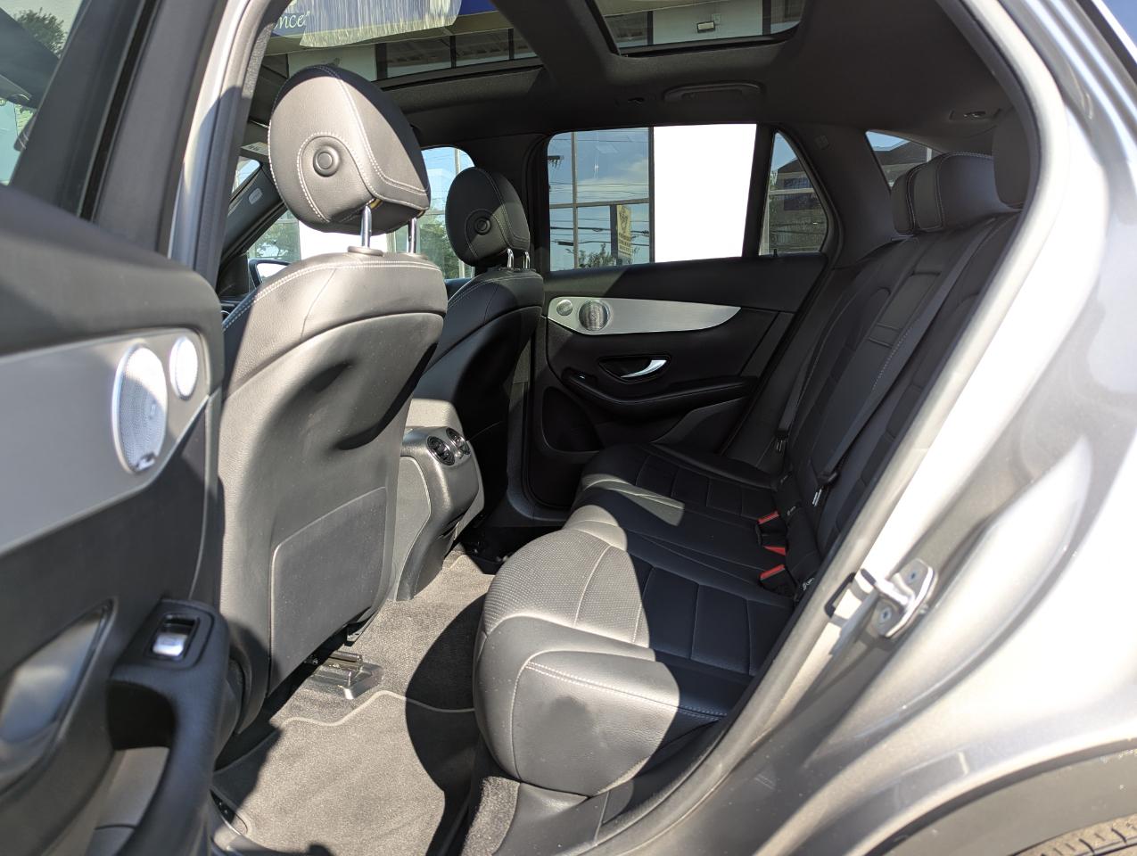 Mercedes-Benz GLC GLC 300 4MATIC SUV 2019