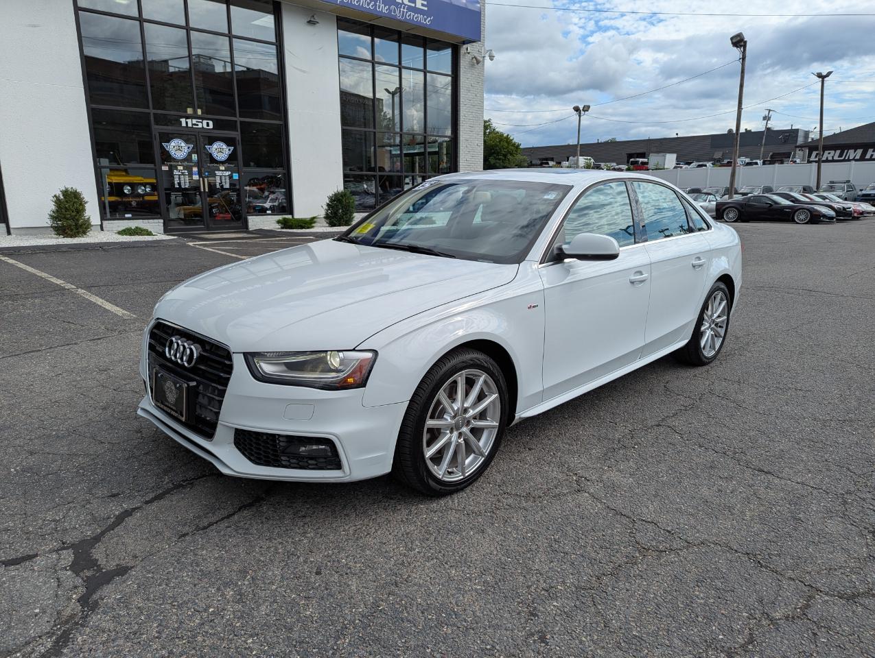 Audi A4 4dr Sdn Auto quattro 2.0T Premium Plus 2015