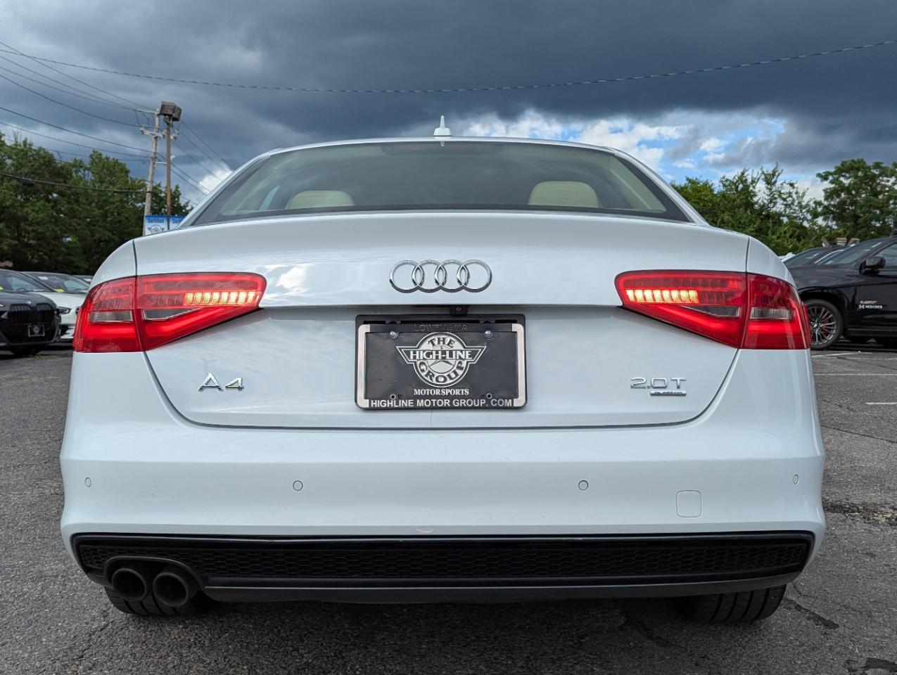Audi A4 4dr Sdn Auto quattro 2.0T Premium Plus 2015