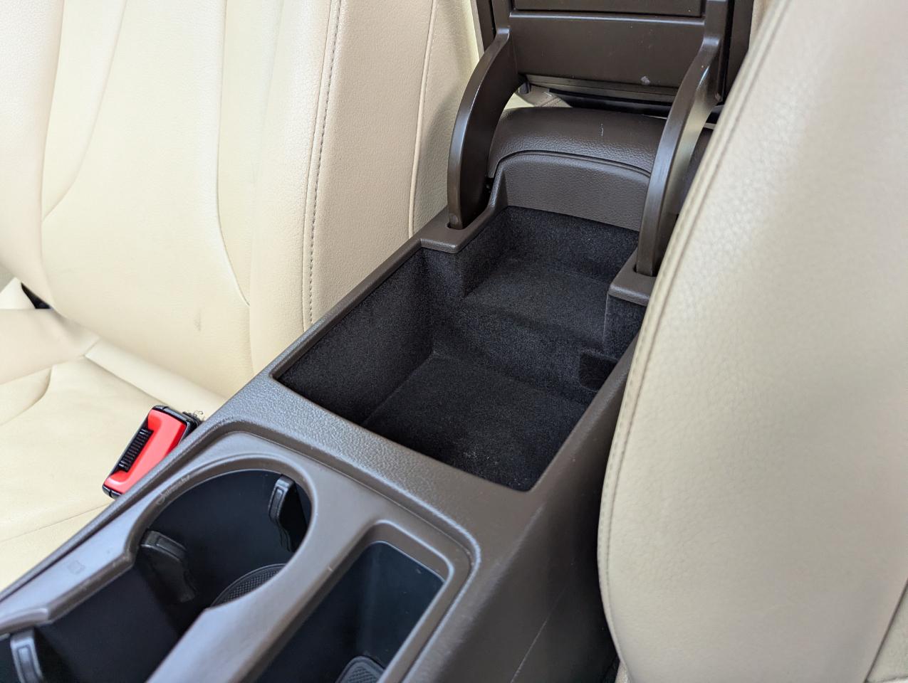 Audi A4 4dr Sdn Auto quattro 2.0T Premium Plus 2015