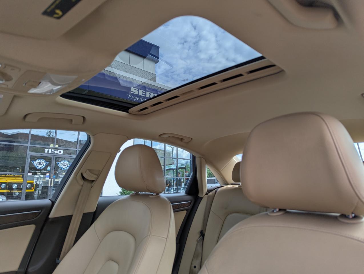 Audi A4 4dr Sdn Auto quattro 2.0T Premium Plus 2015