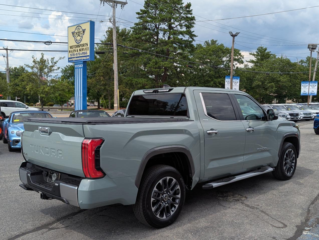 Toyota Tundra 4WD Limited Hybrid CrewMax 5.5' Bed (Natl) 2024