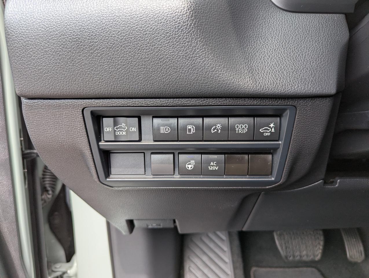 Toyota Tundra 4WD Limited Hybrid CrewMax 5.5' Bed (Natl) 2024