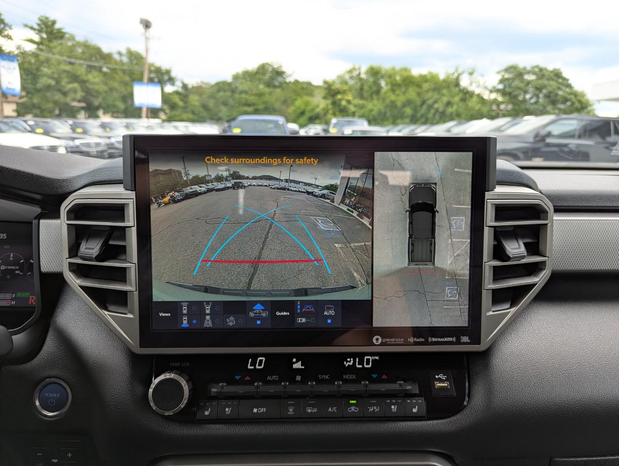 Toyota Tundra 4WD Limited Hybrid CrewMax 5.5' Bed (Natl) 2024