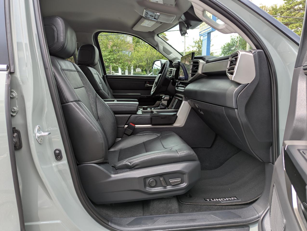 Toyota Tundra 4WD Limited Hybrid CrewMax 5.5' Bed (Natl) 2024