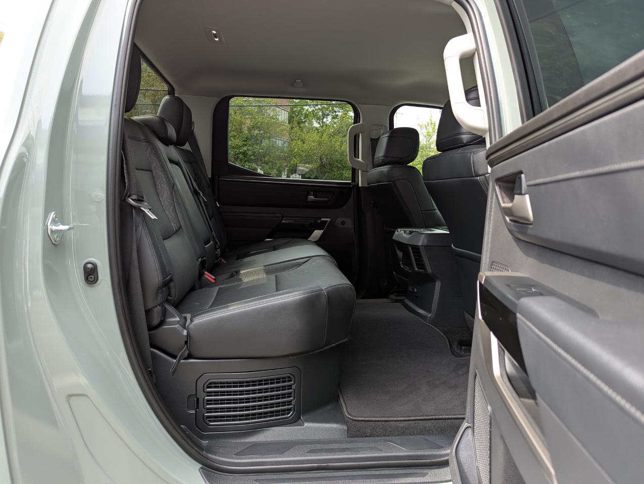 Toyota Tundra 4WD Limited Hybrid CrewMax 5.5' Bed (Natl) 2024