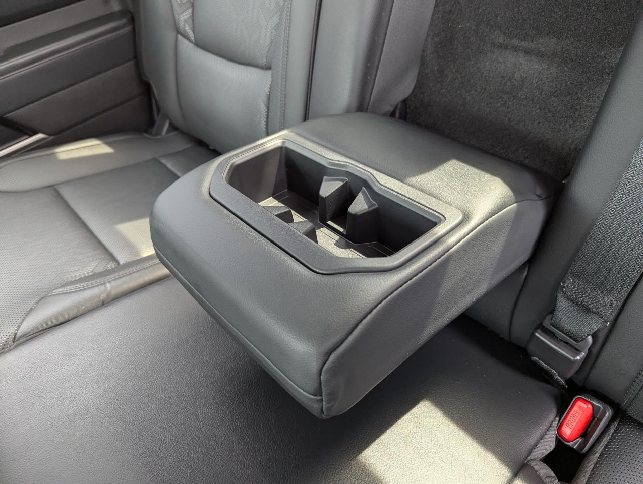 Toyota Tundra 4WD Limited Hybrid CrewMax 5.5' Bed (Natl) 2024