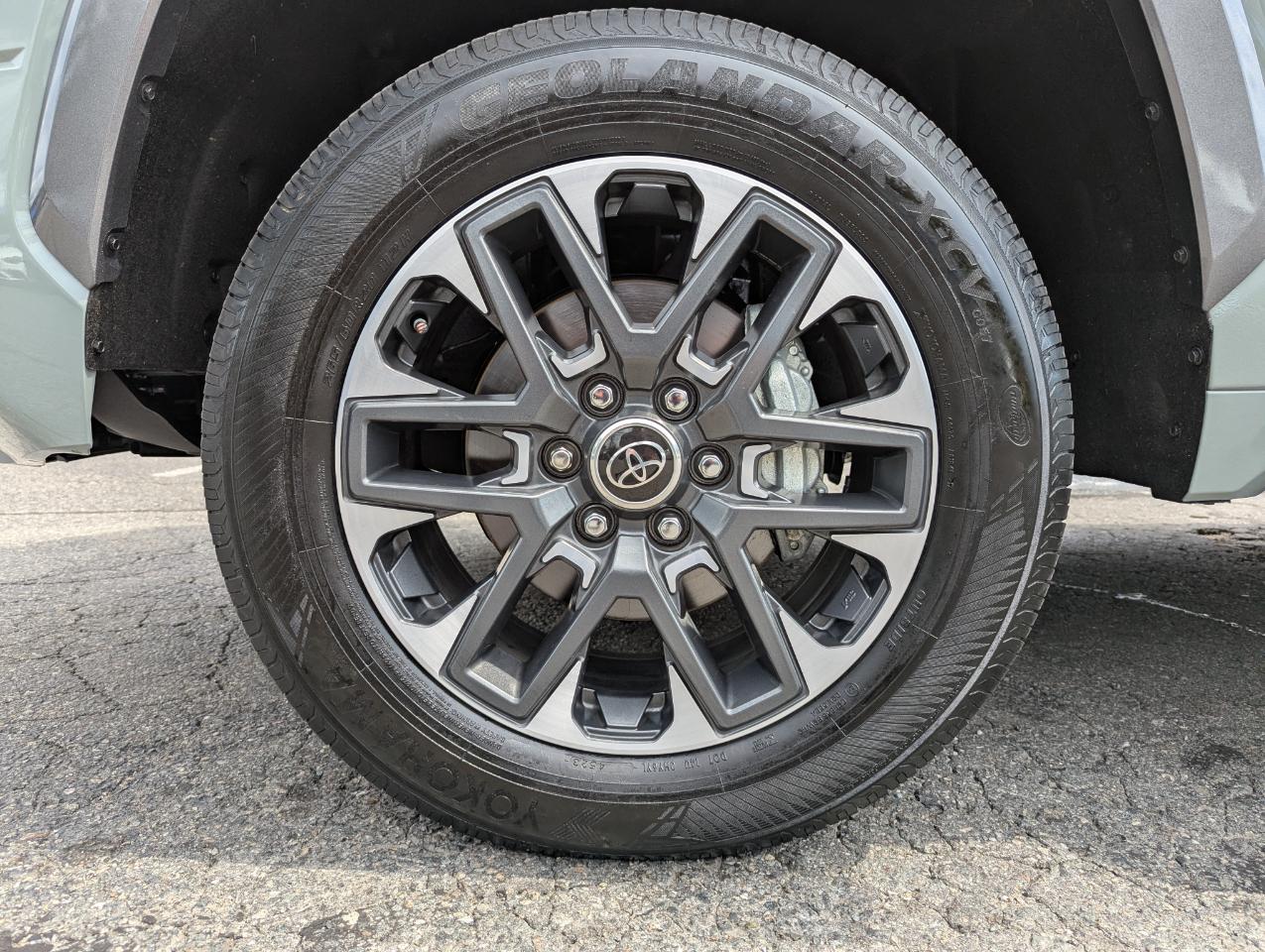 Toyota Tundra 4WD Limited Hybrid CrewMax 5.5' Bed (Natl) 2024