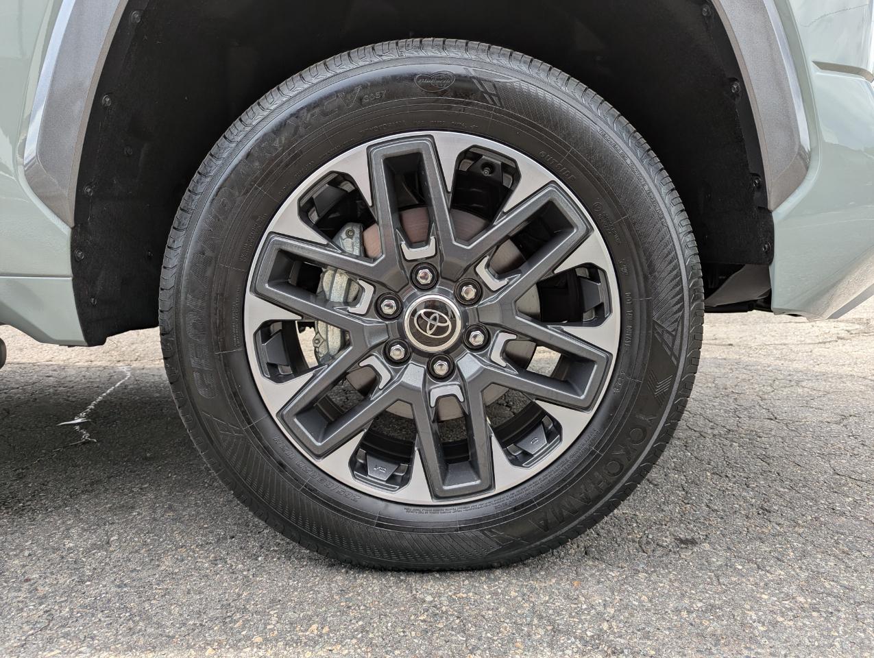 Toyota Tundra 4WD Limited Hybrid CrewMax 5.5' Bed (Natl) 2024
