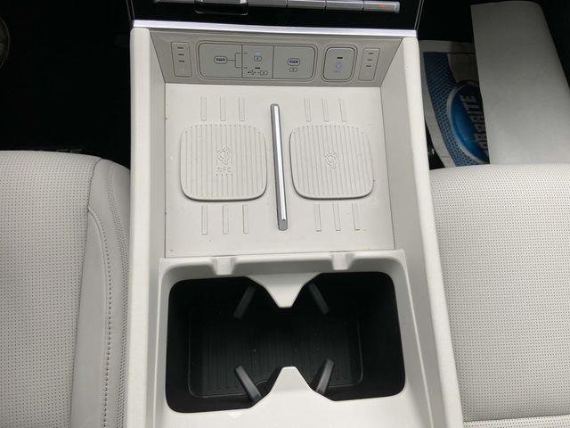 Hyundai Santa Fe Hybrid  2024