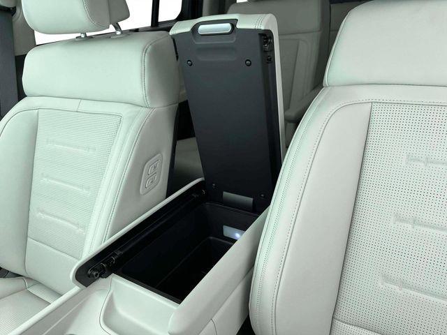 Hyundai Santa Fe Hybrid  2024