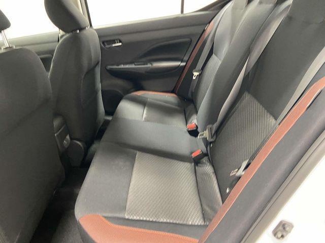 Nissan Versa  2025
