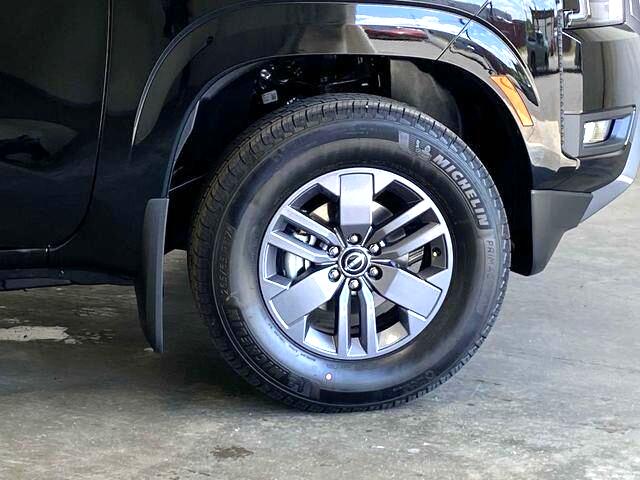 Nissan Frontier  2025