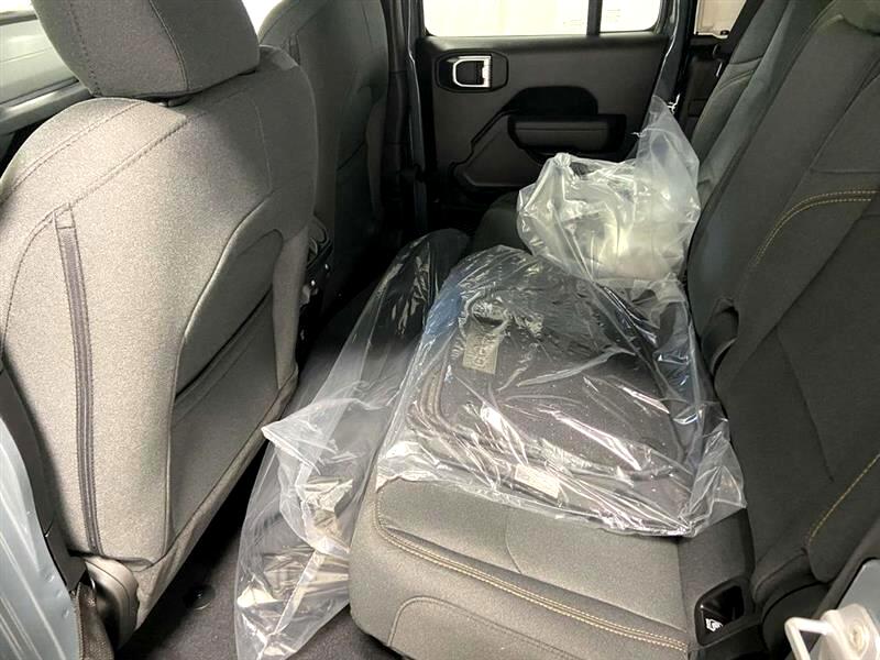 Jeep Gladiator  2025