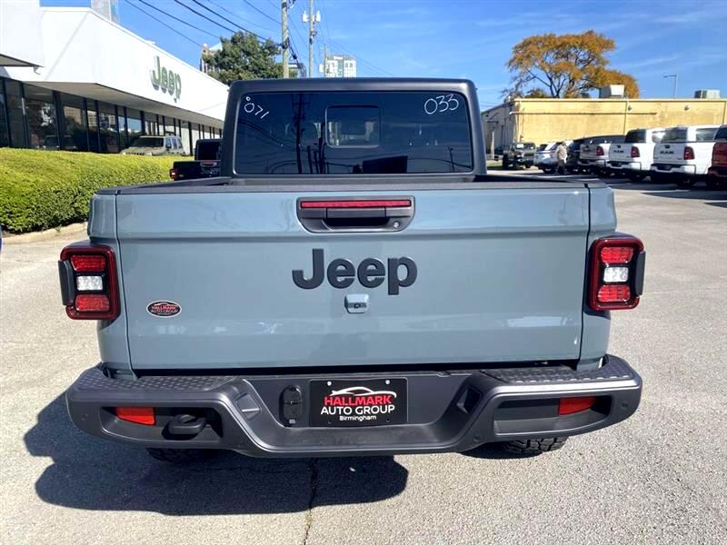 Jeep Gladiator  2025