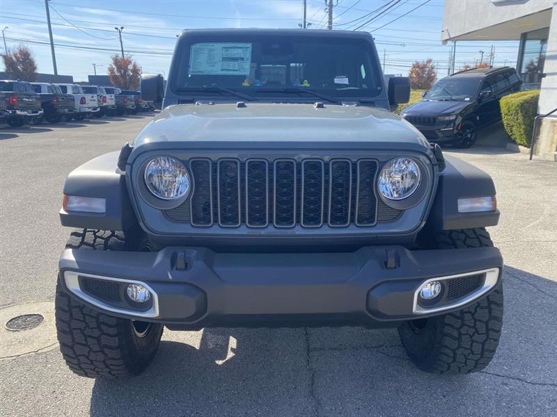 Jeep Gladiator  2025