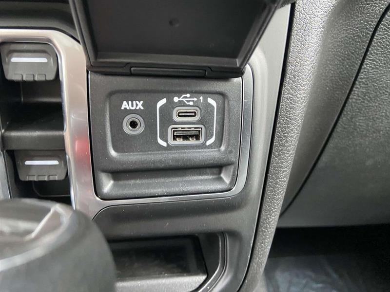 Jeep Gladiator  2025