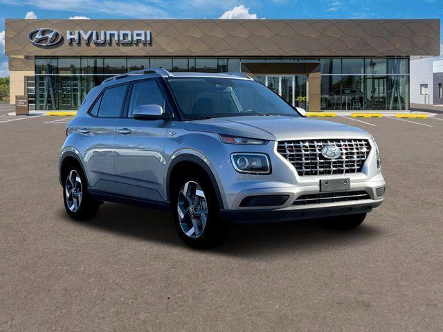 Hyundai Venue  2025