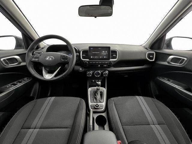 Hyundai Venue  2025