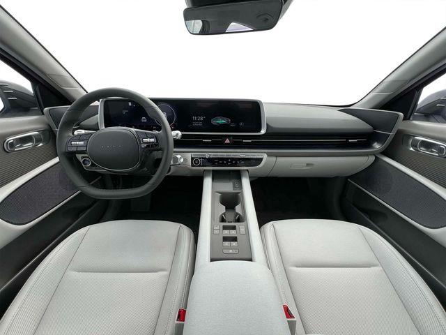 Hyundai Ioniq 6  2025