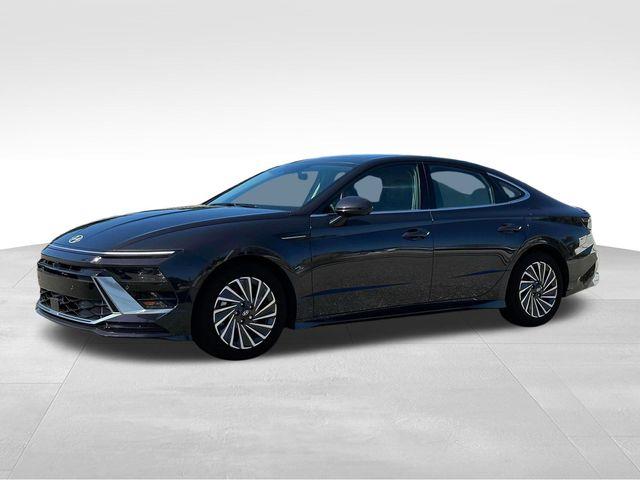 Hyundai Sonata Hybrid  2025