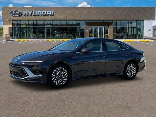 Hyundai Sonata Hybrid  2025