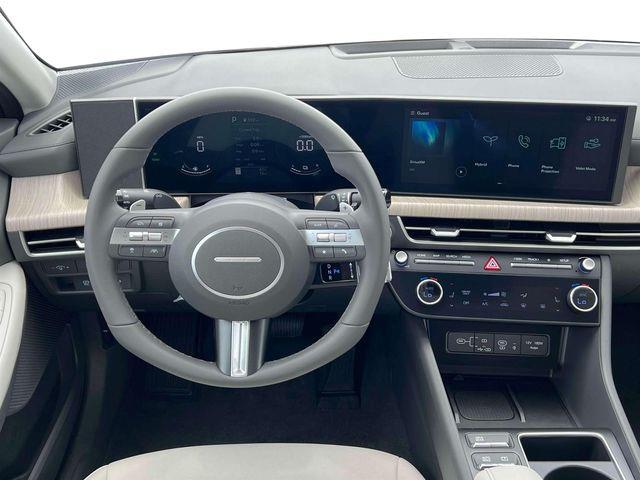 Hyundai Sonata Hybrid  2025