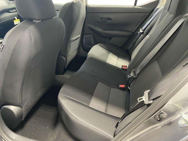 Nissan Sentra  2025 Nissan Sentra  2025