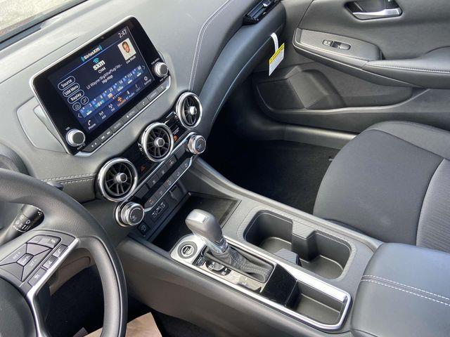 Nissan Sentra  2025 Nissan Sentra  2025