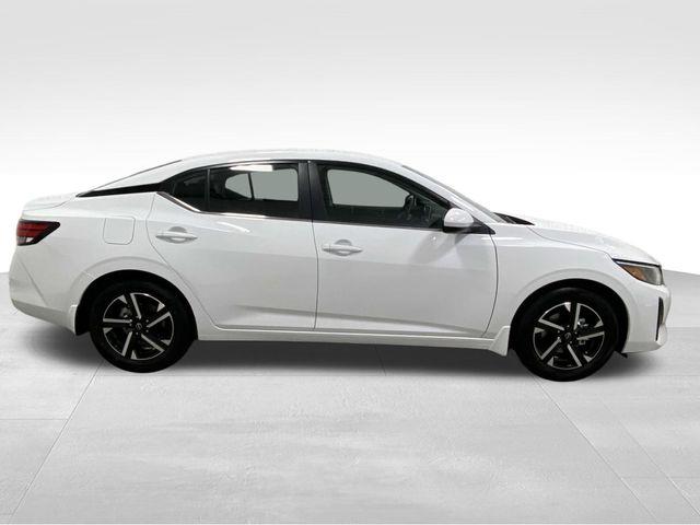 Nissan Sentra  2025 Nissan Sentra  2025