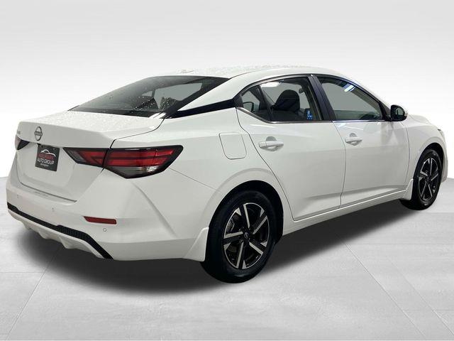 Nissan Sentra  2025 Nissan Sentra  2025