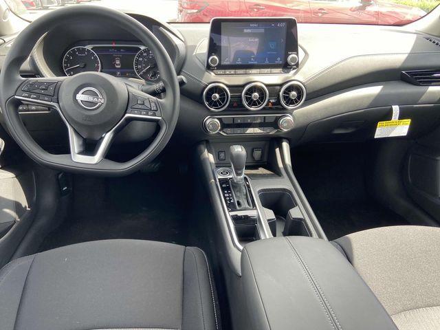 Nissan Sentra  2025 Nissan Sentra  2025