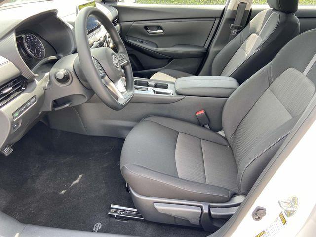 Nissan Sentra  2025 Nissan Sentra  2025